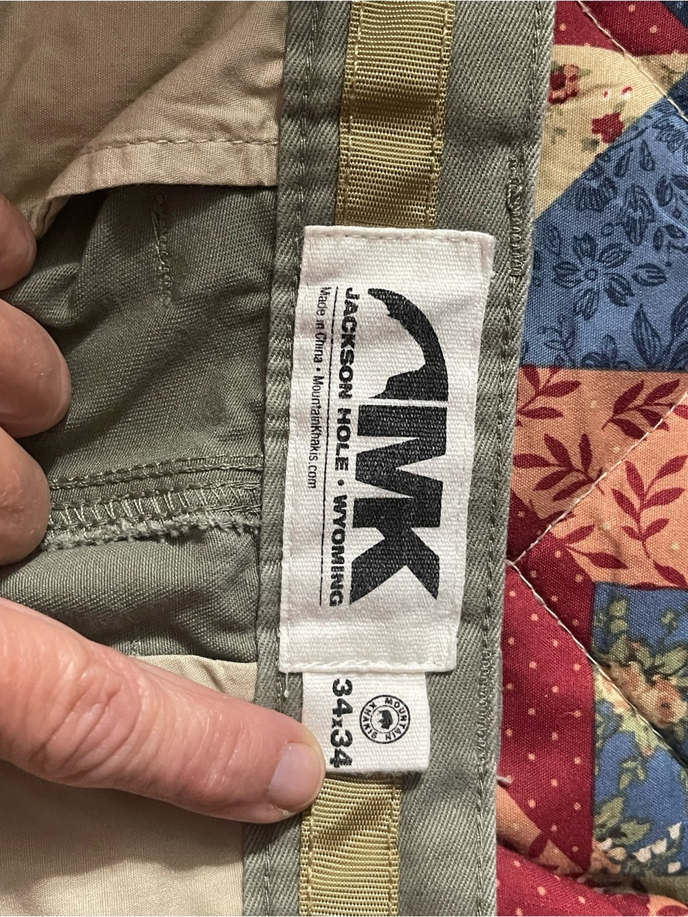 Mountain Khaki Pants in Olive Green